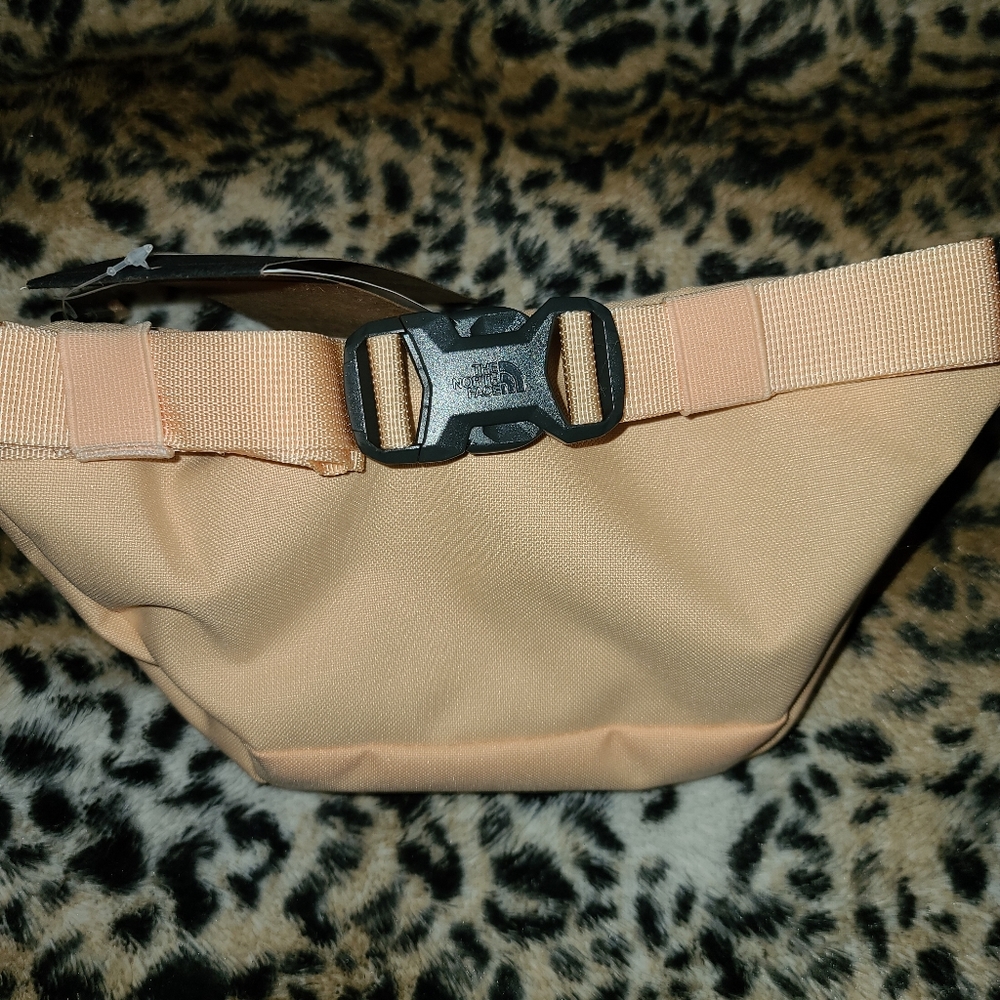 The North Face Fanny - Picture 8 of 12